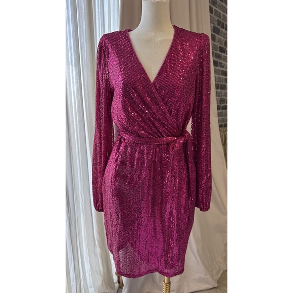 City Triangles Knee‎ Length Dress Women XL Pink Sequin Long Sleeve Tie Vneck - Picture 1 of 4